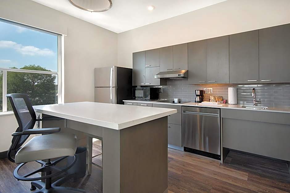 Hyatt House Mall Of America Msp Airport