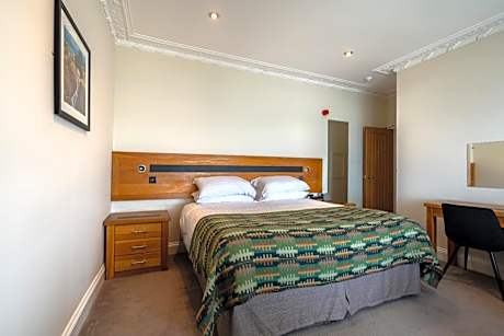 Deluxe Double Room with Bath