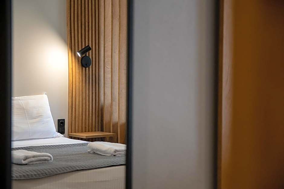 Unique Aura Luxury Studios