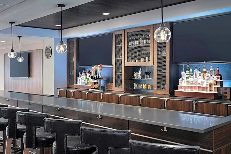 Four Points by Sheraton Rock Springs