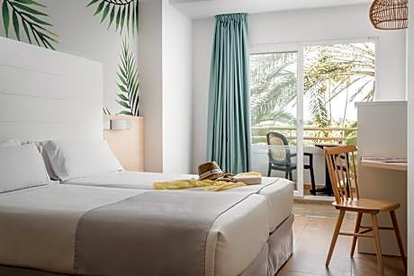 Single Room with Sea View