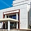Tokai City Hotel