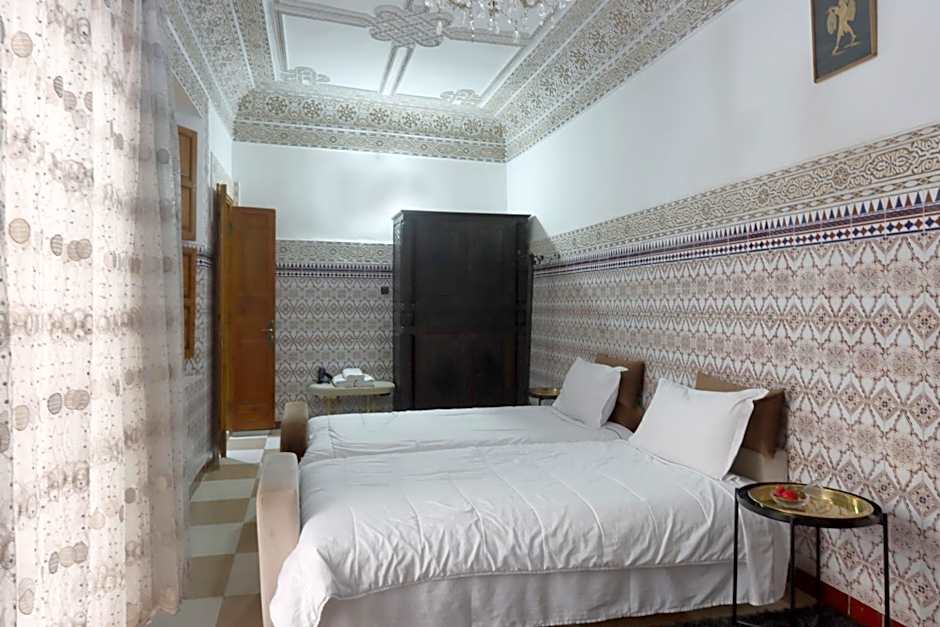 Riad Dwiriyat My Teib