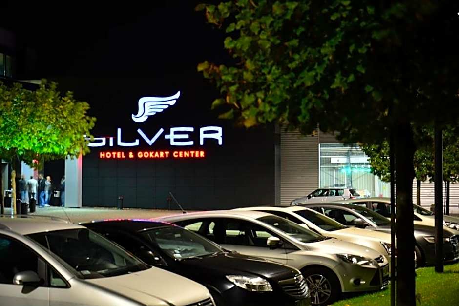 Silver Hotel & Gokart Center