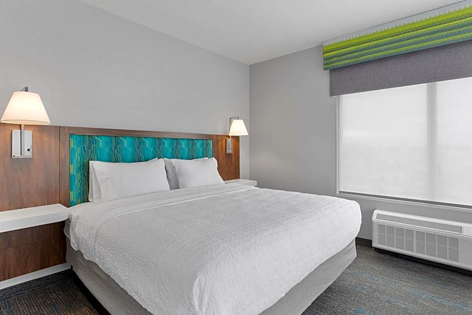 Hampton Inn Saline
