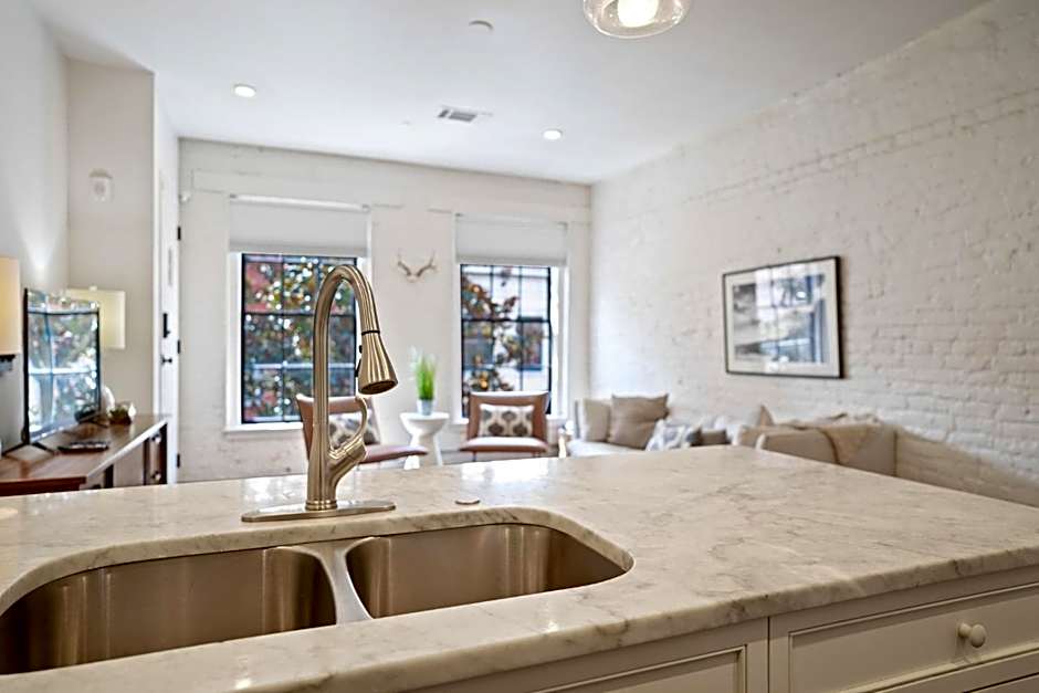 Charming Cbd 4br On Gravier Near Jazz & Dining