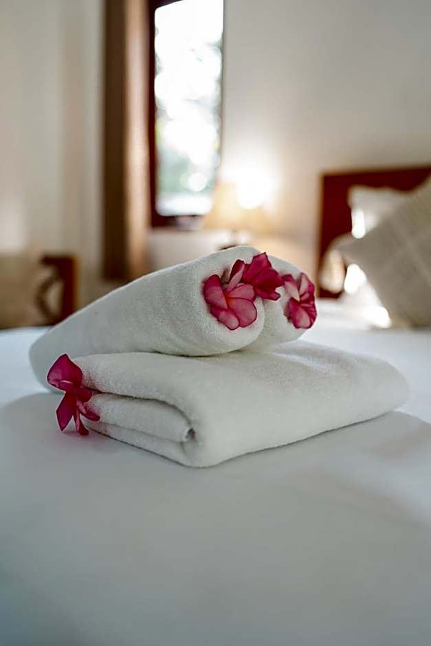 Nusa Indah Onai Hotel