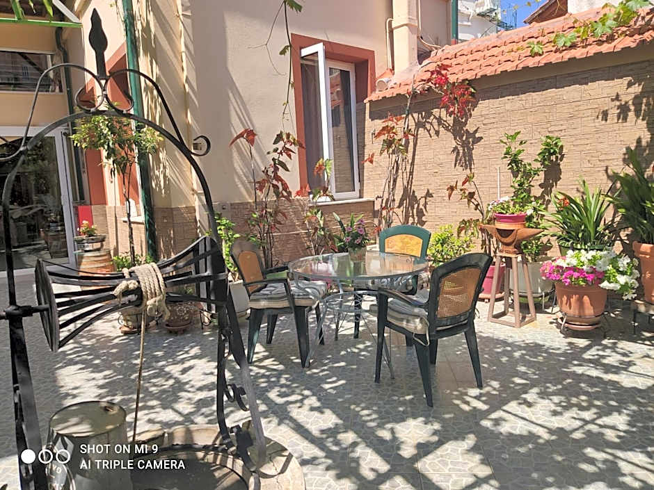Hotel Trifylia
