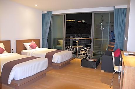 Deluxe Balcony
