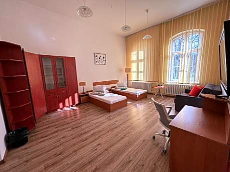 Quadruple Room with Private Bathroom