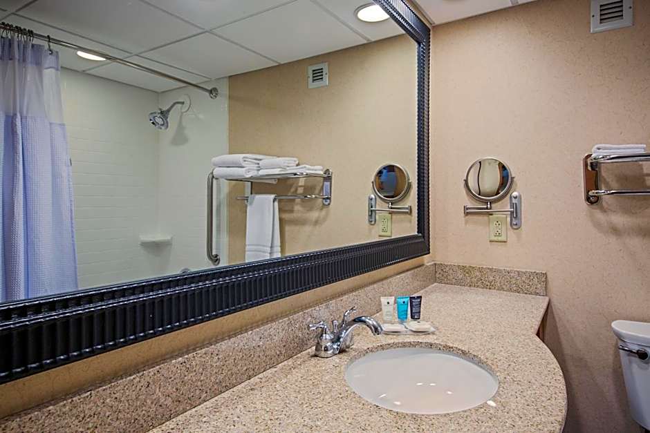 Crowne Plaza Lake Placid By IHG