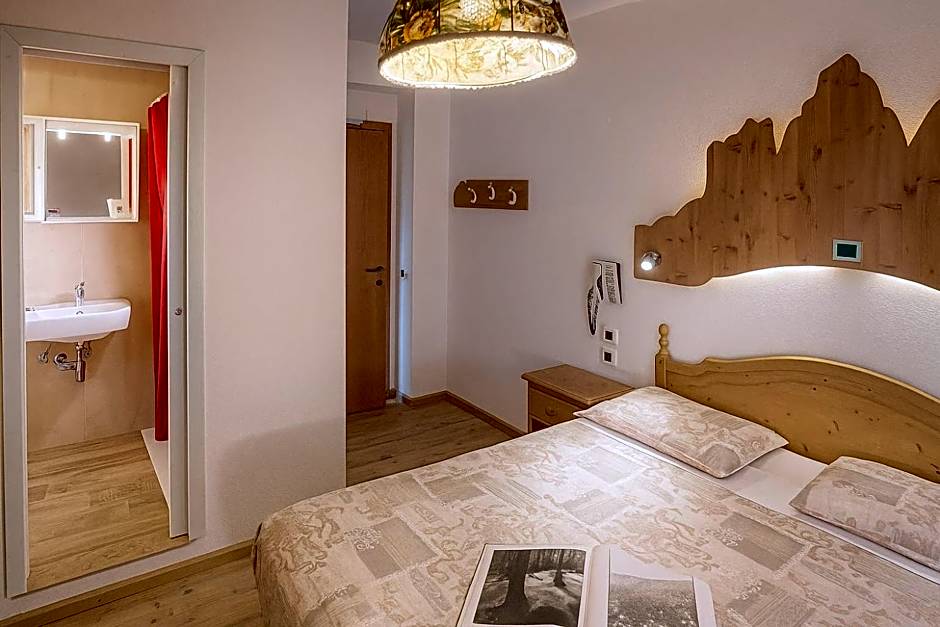 Hotel Dolomiti Des Alpes