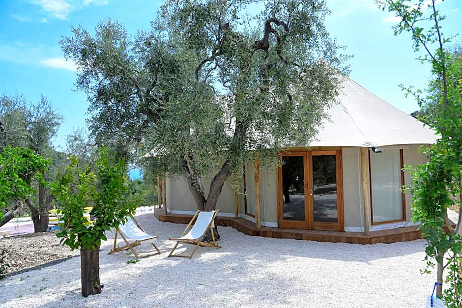 HMO Glamping & Suites in Vignanotica
