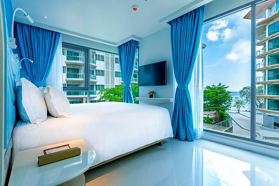 Centara Sonrisa Residences & Suites Sriracha