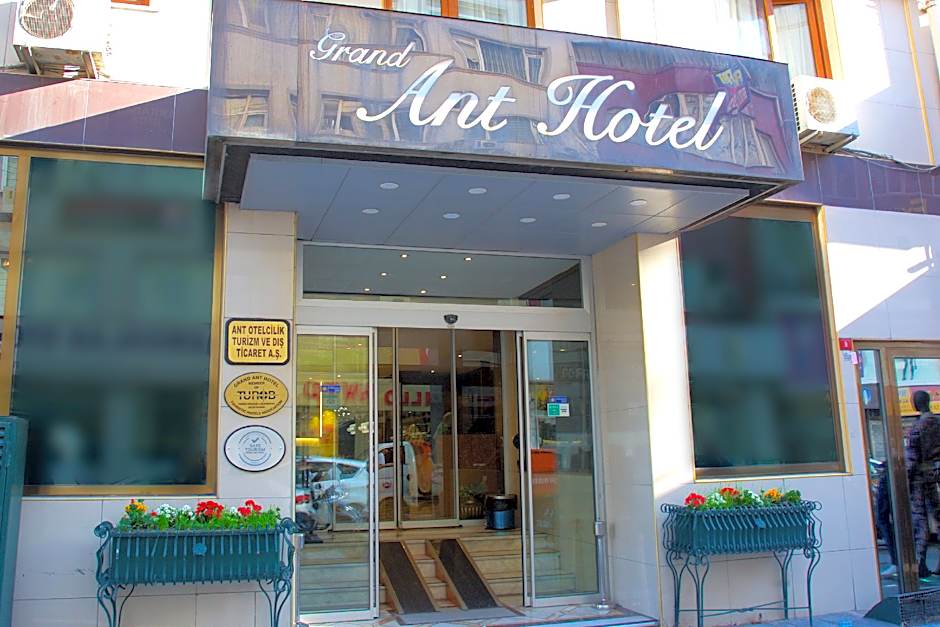 Grand Ant Hotel