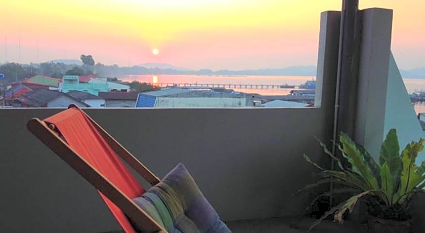 Sattahiptale Boutique Guesthouse & Hostel