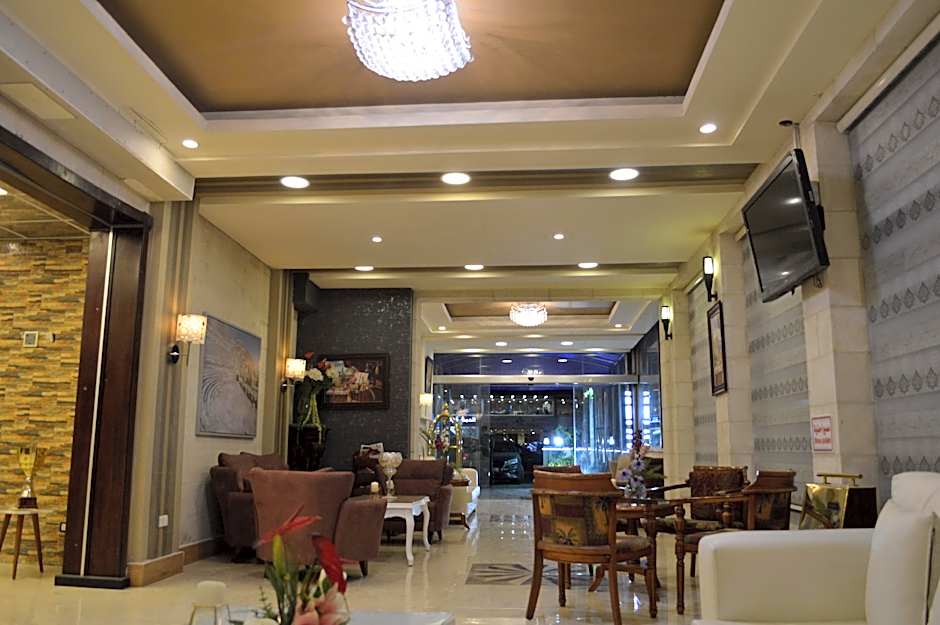 Diamond Hotel Suites