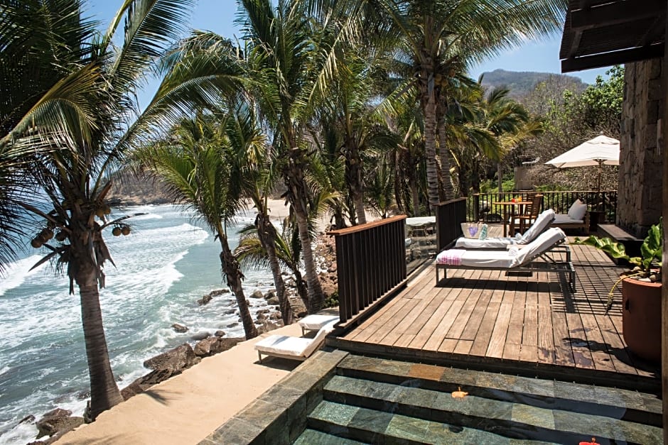 Ocean front — 7 fotoğraftan 1. fotoğraf