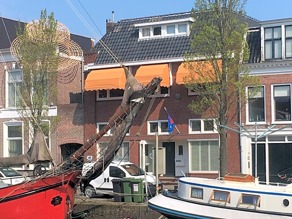 B&B Aan De Gracht