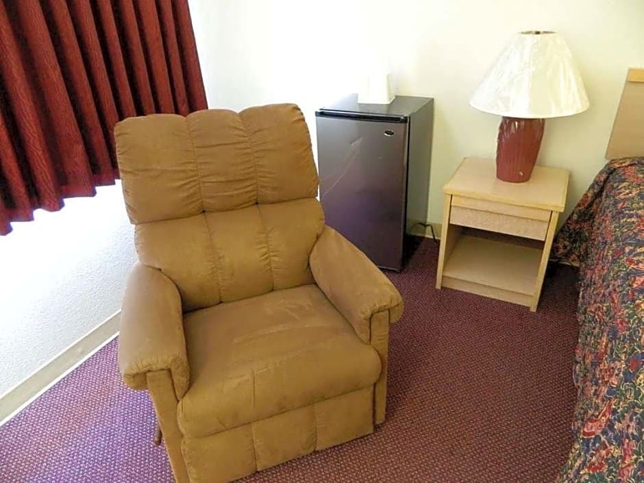 Americas Choice Inn And Suites