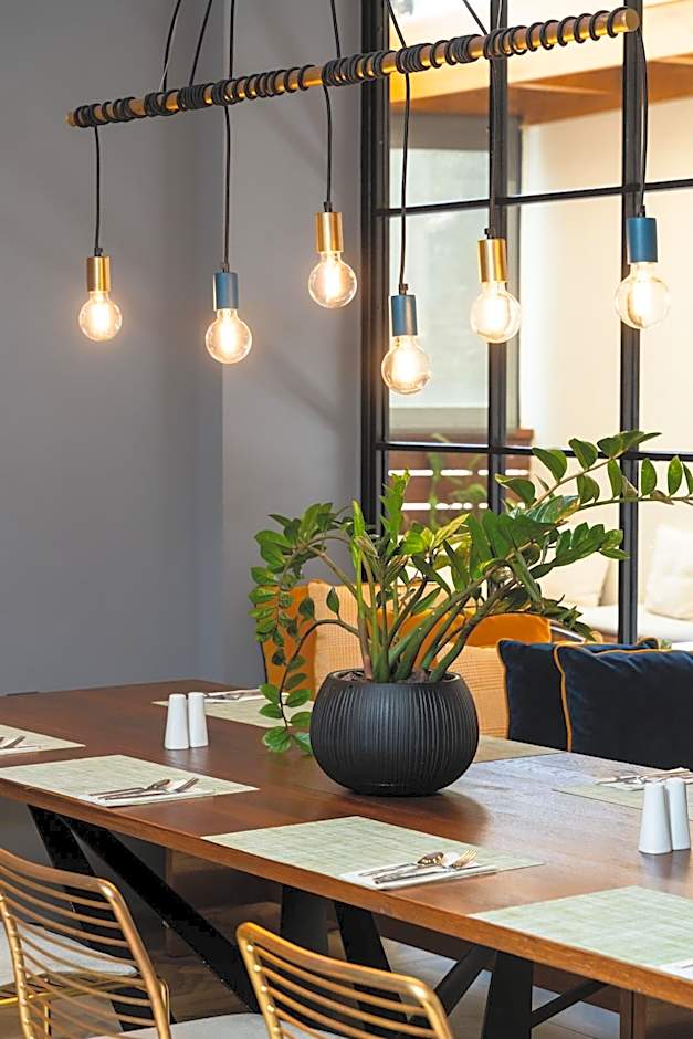 DOM Boutique Hotel