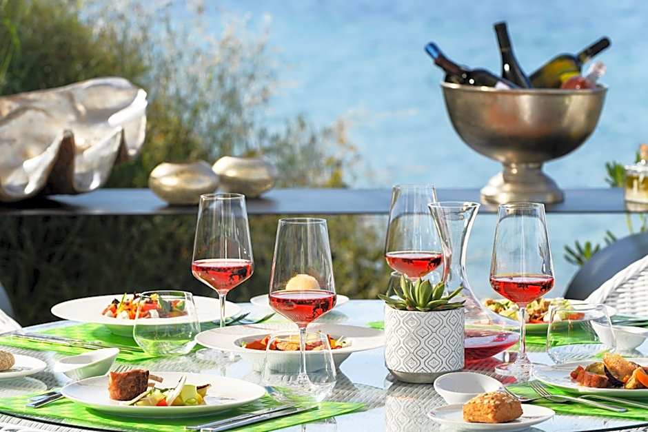 Avaton Luxury Hotel & Villas -  Relais & Chateaux