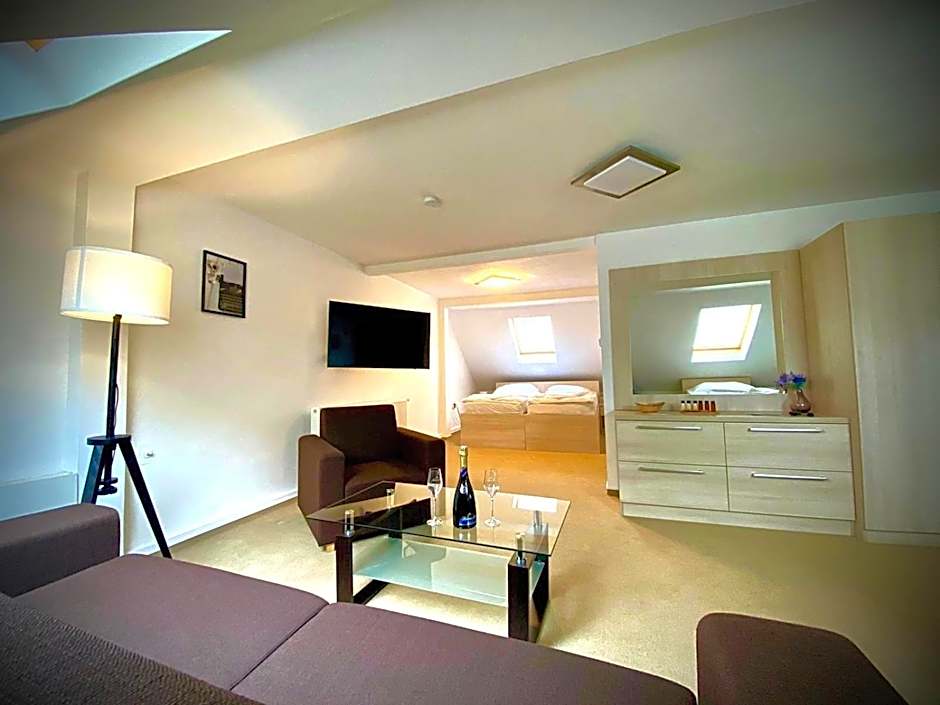 Hotel & Restaurant Pod Kaštany