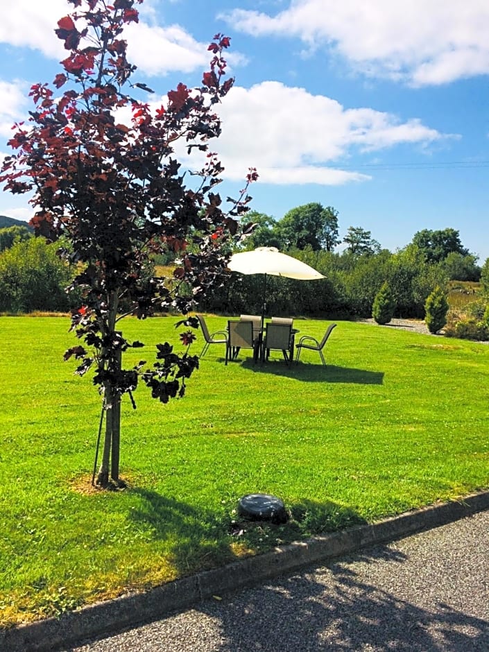 Hillcrest farmhouse Bed & Breakfast