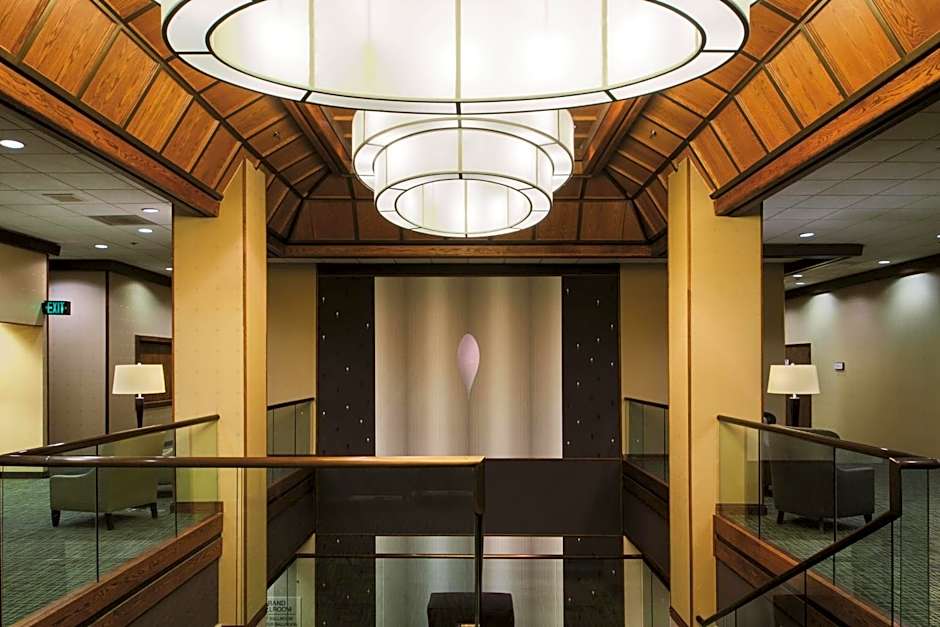 DoubleTree By Hilton Omaha Downtown