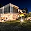 Live Hotel Boutique (Adults only)
