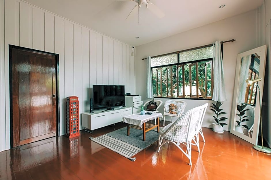 Banya BnB ที่พักบ้านย่าบีแอนด์บี เมืองประจวบฯ