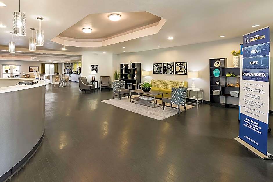 Best Western Douglas Inn & Suites