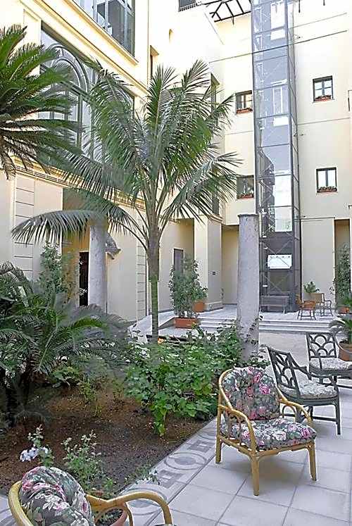 Palazzo Serraino Residence