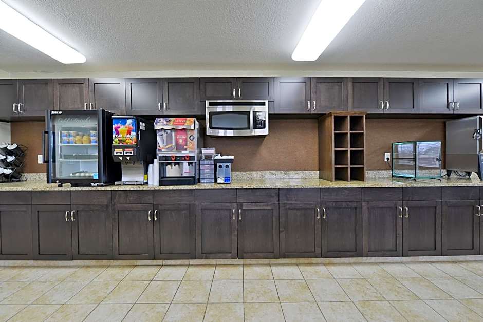 Americas Best Value Inn And Suites Bismarck