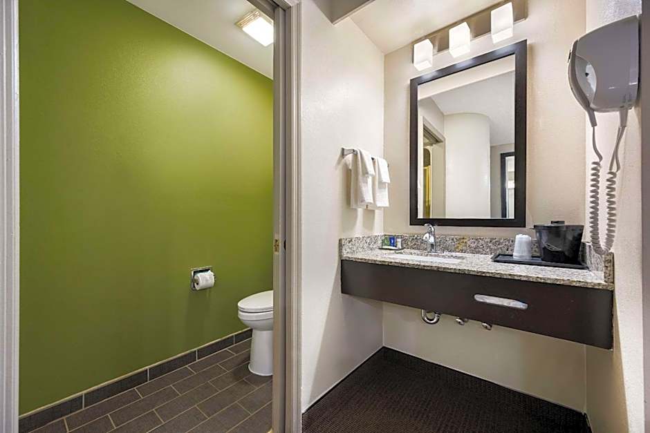 Sleep Inn Athens I-65