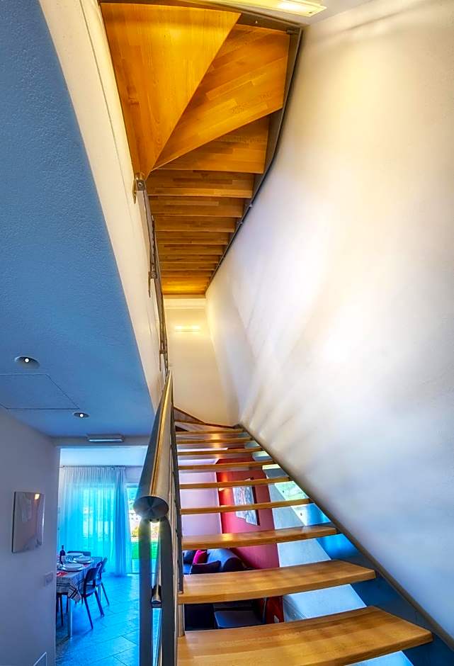 Rainbow Holiday Apartments Lake Como