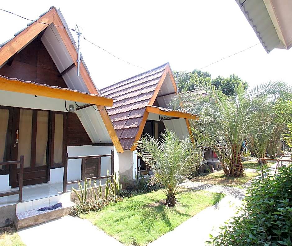 OYO Life 93125 Kos Bale Lumbung Syariah