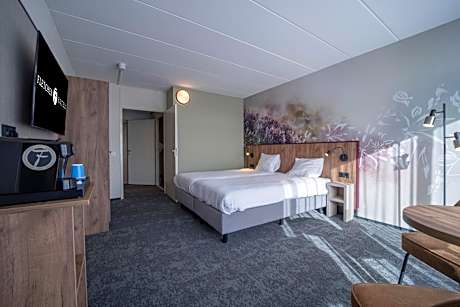 Double Room for Disabled Guests