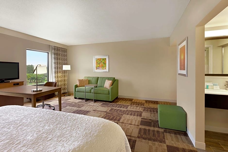 Hampton Inn By Hilton And Suites Largo, Fl