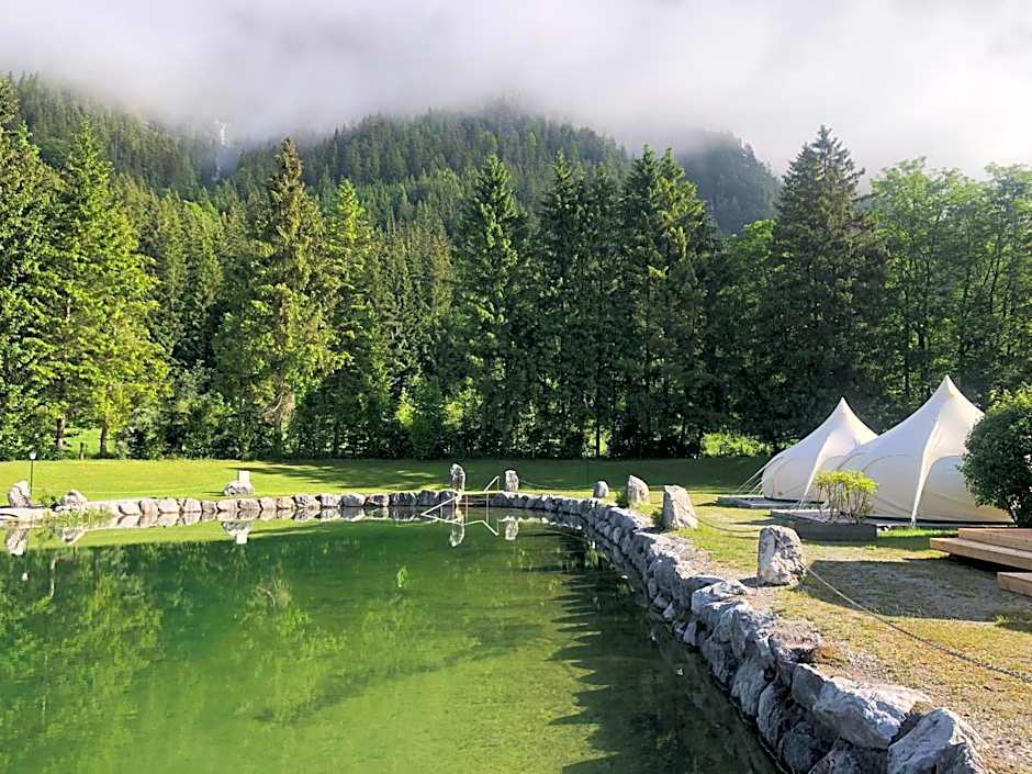 Camping & Ferienunterkünfte Steinplatte