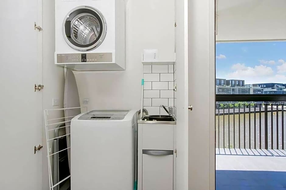 Accommodate Canberra - The Prince