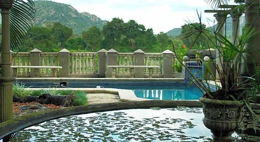 Belvedere on River Guest House