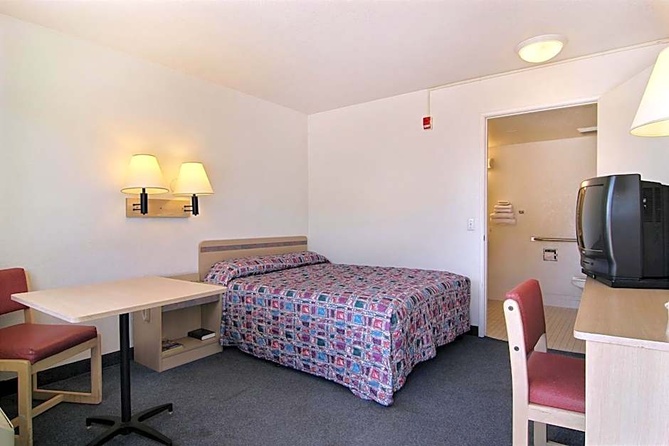 Motel 6-Santa Rosa, NM