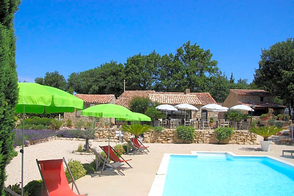 Le Hameau Fleur de Pierres , Chambre , Gite et Table d'Hôtes