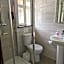 Little Foxes Hotel & Gatwick Airport Parking
