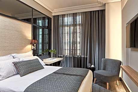 Comfort Double Room with City View