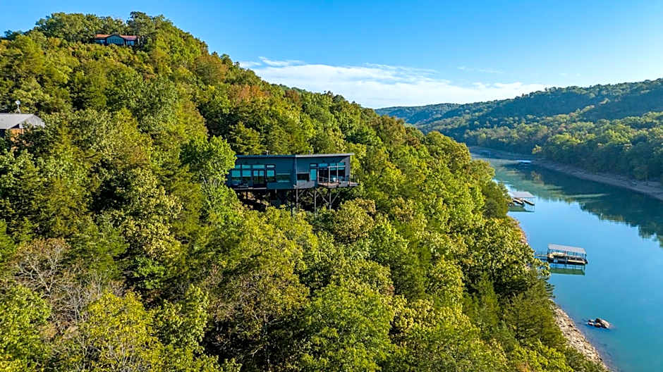 Beaver Lakefront Cabins - Couples Only Getaways