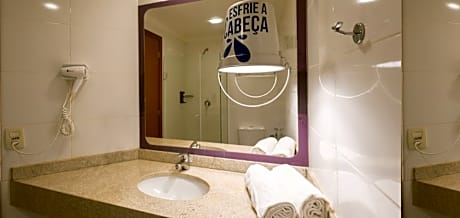 SUPERIOR QUEEN BED SINGLE