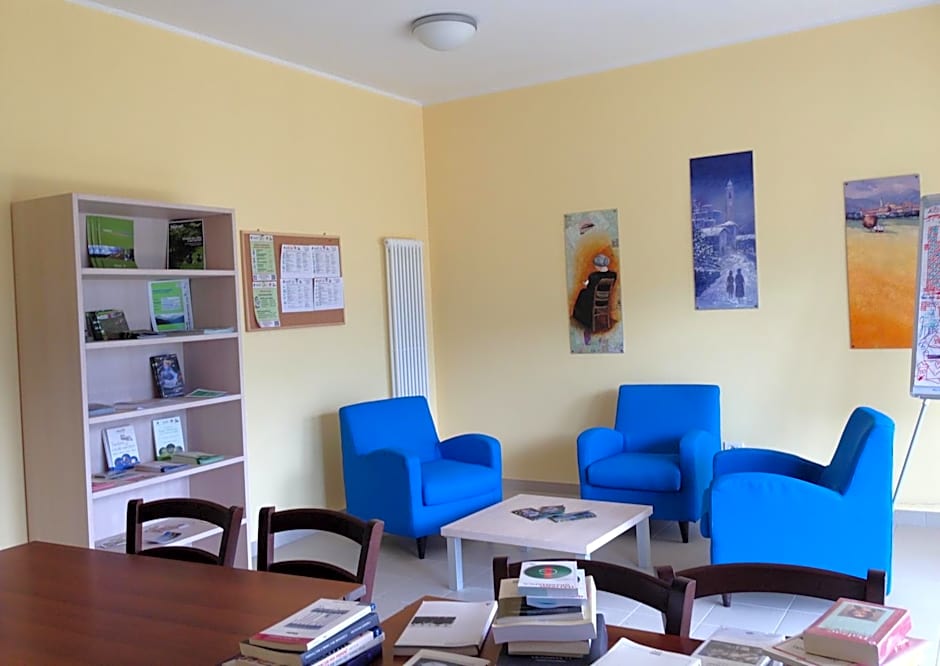 Hostel L'Ost - Ostello di Grumes