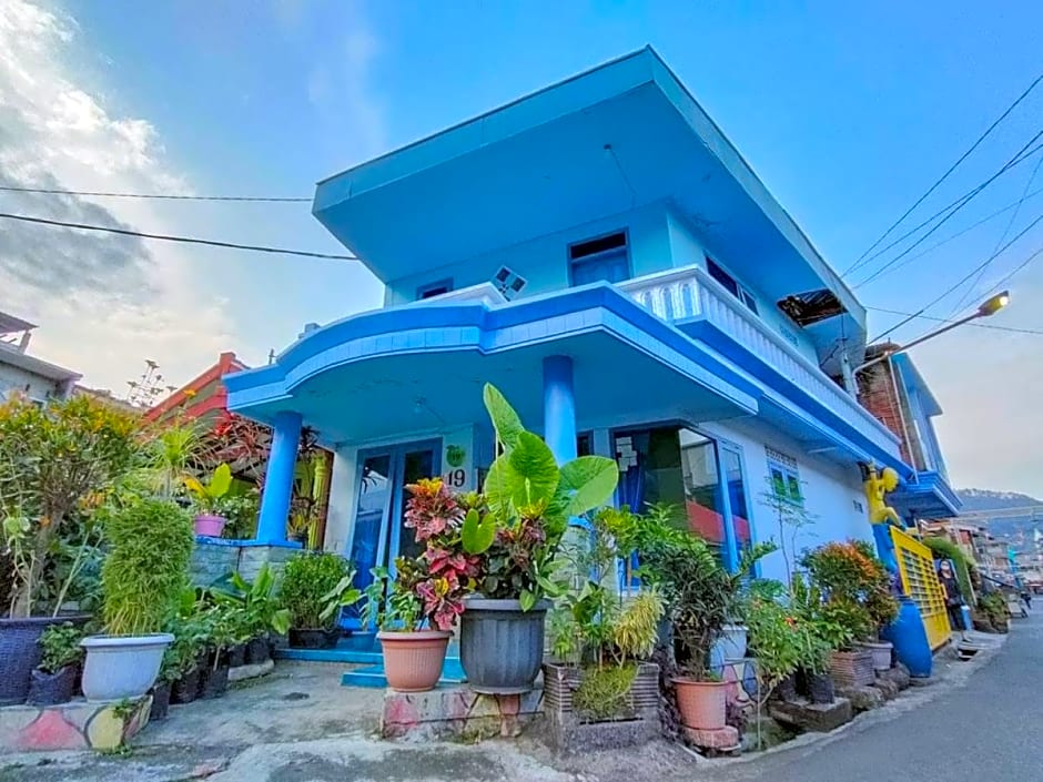 Blue Nineteen RedPartner